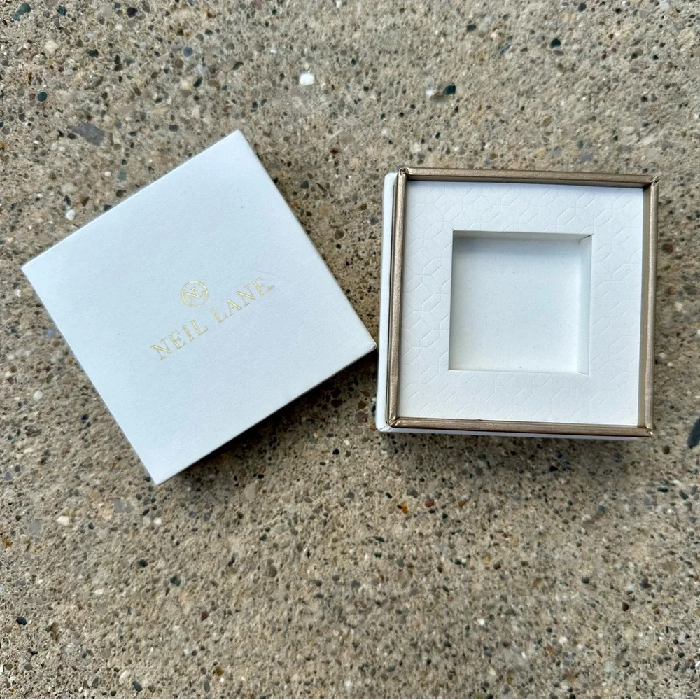 Neil Lane Kay Jewelers Empty White & Gold Ring 3” Square Box